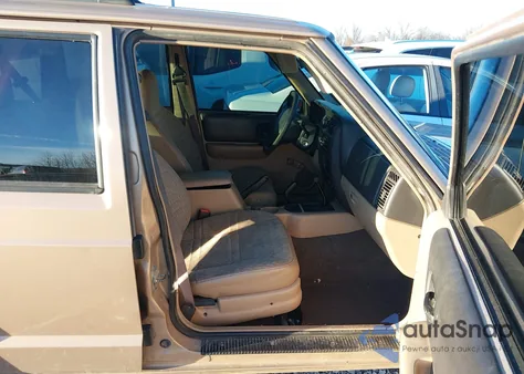 2000 Jeep Cherokee Se z USA, uszkodzony, nr VIN 1J4FF28SXYL115512